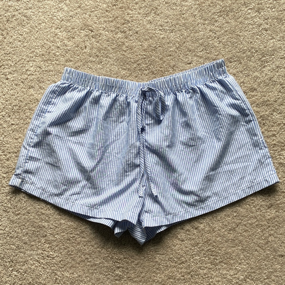 Light Blue Striped Women's Lounge Shorts With Pockets